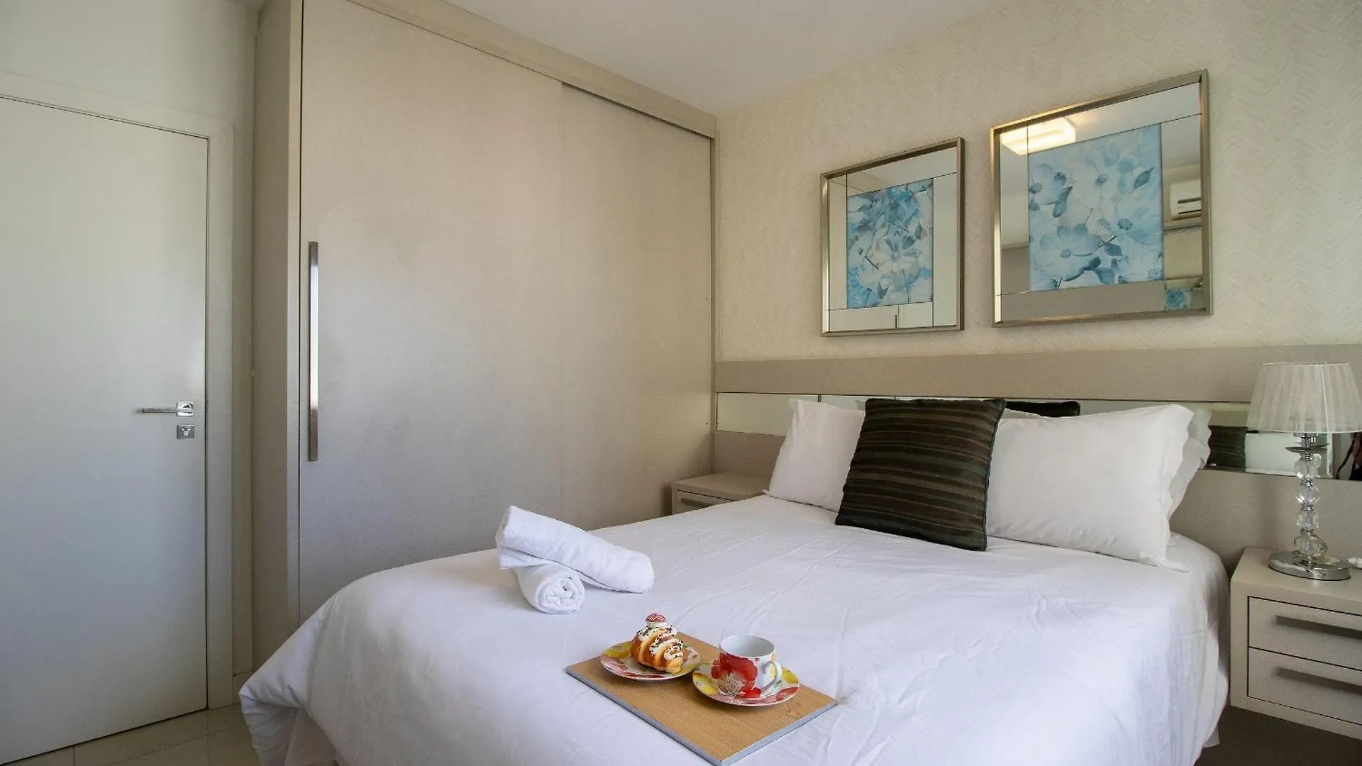 Bk81 - 3 Dorm, Climatizado, 2 Garagens, Wi-Fi Apartment Balneario Camboriu 0*,  Brazil