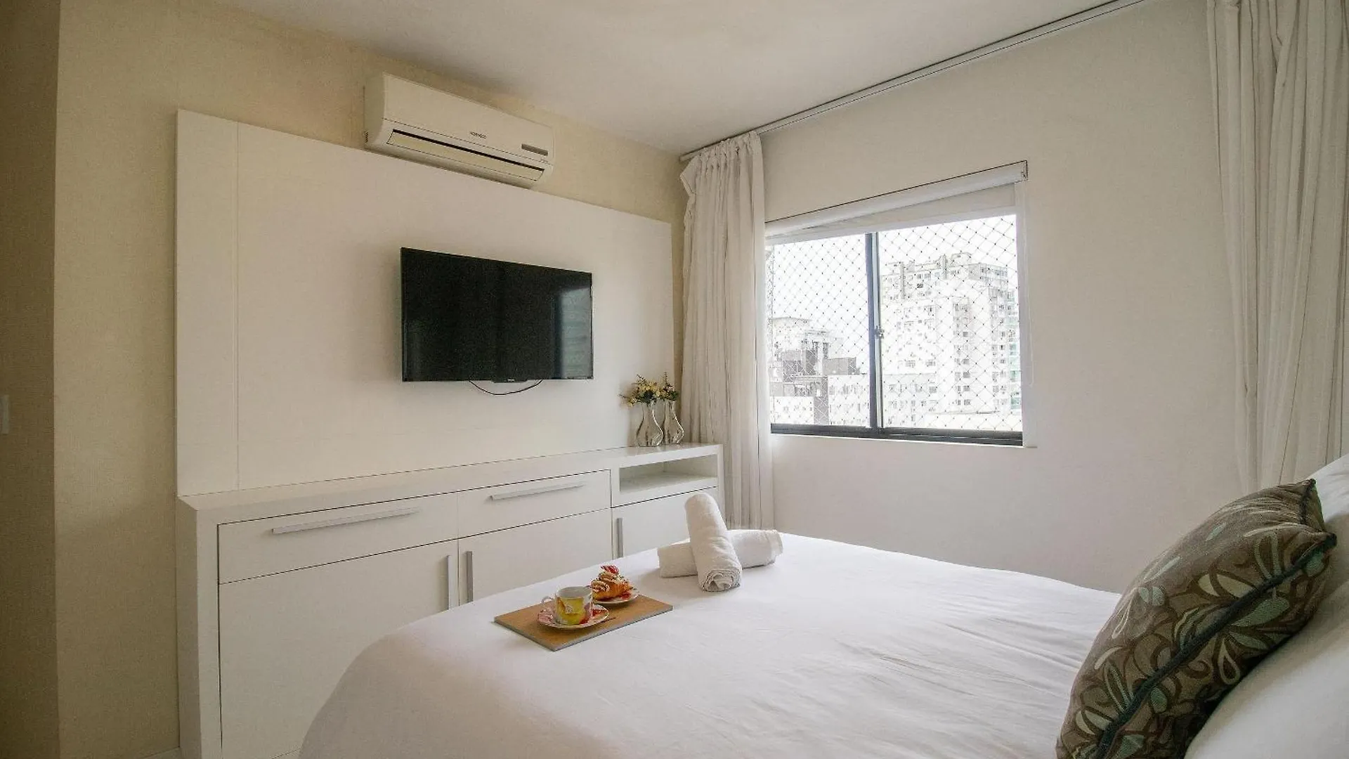 Bk81 - 3 Dorm, Climatizado, 2 Garagens, Wi-Fi Apartment Balneario Camboriu Brazil